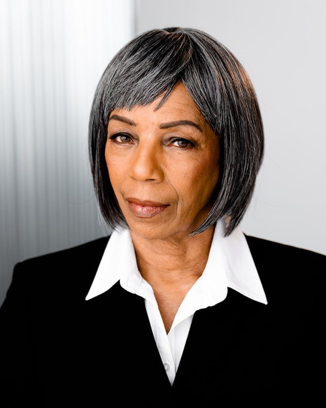Lasure Jones, who plays Janice Montgomery